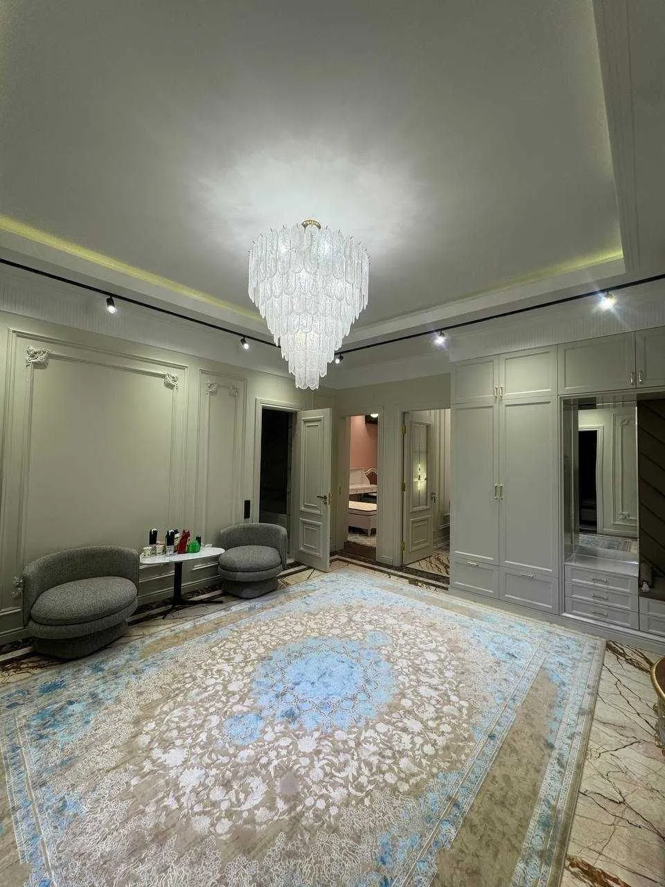 140 м², 5-комн. квартира, 5/9