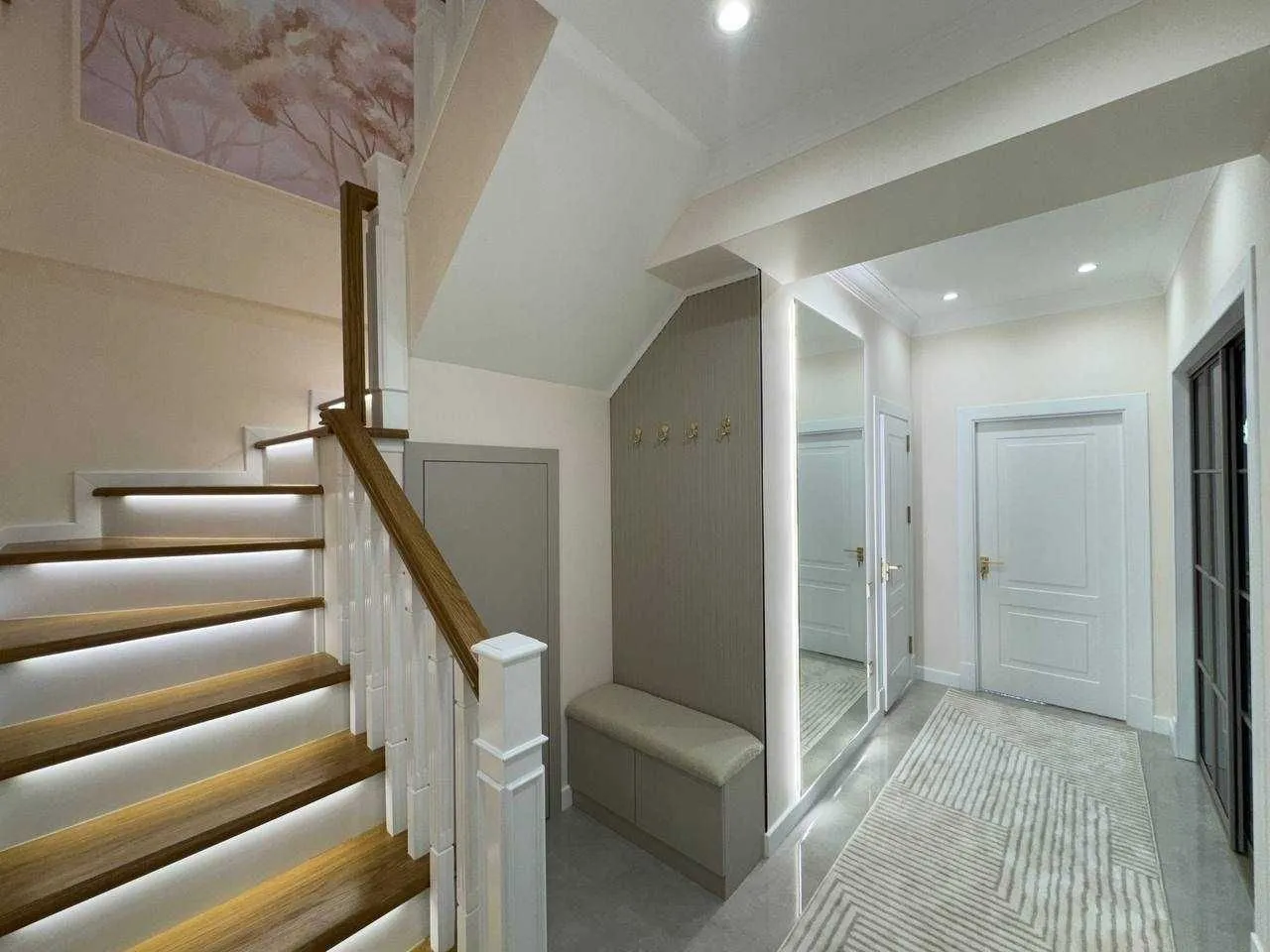 149 м², 5-комн. квартира, 9/10