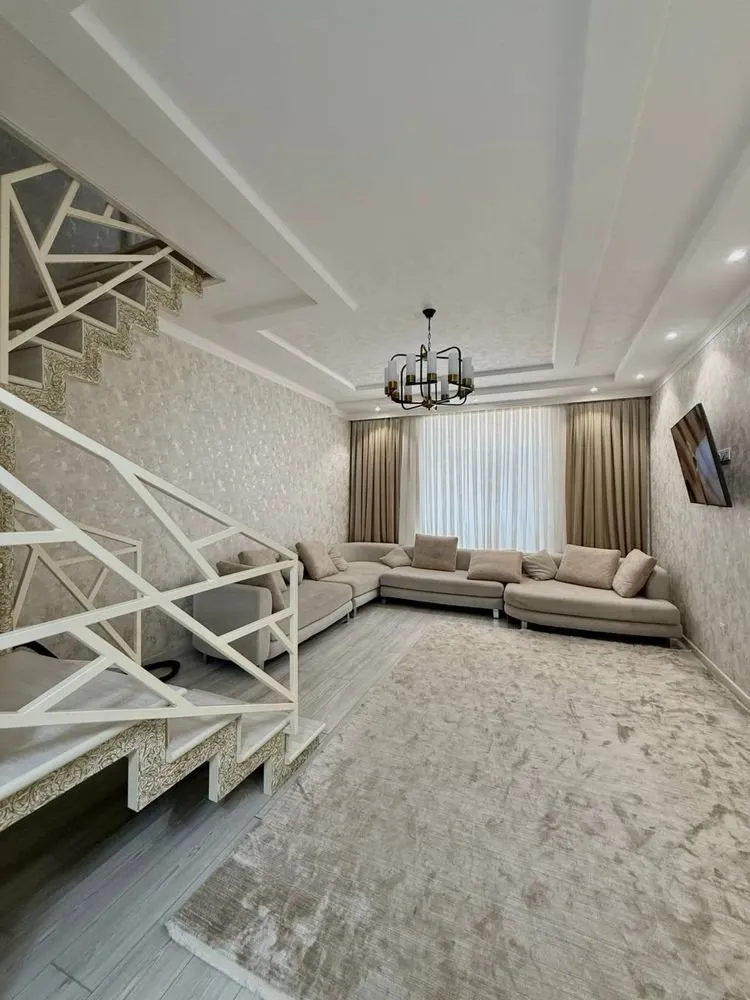 120 м², 3-комн. квартира, 6/10