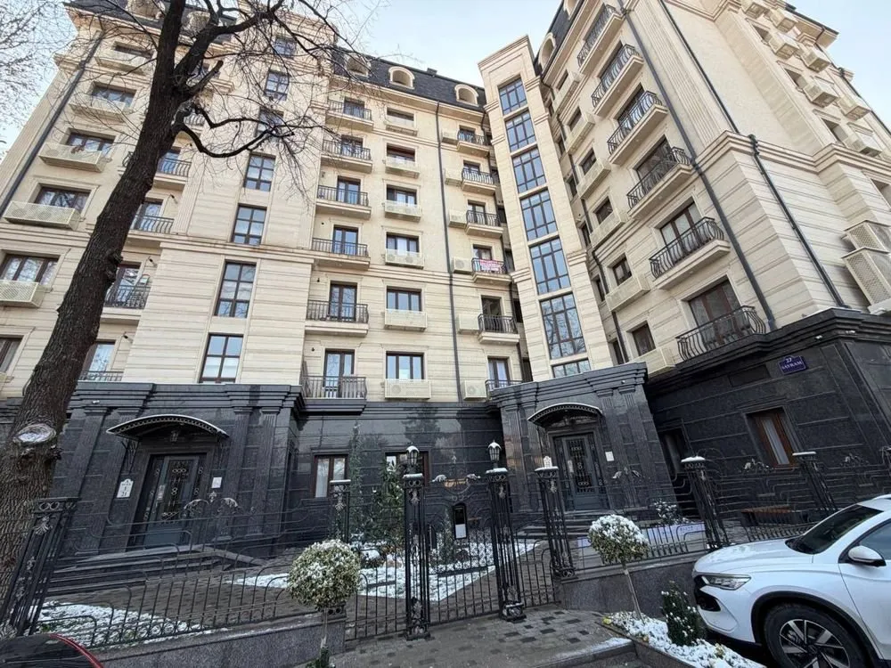 86 м², 3-комн. квартира, 2/8