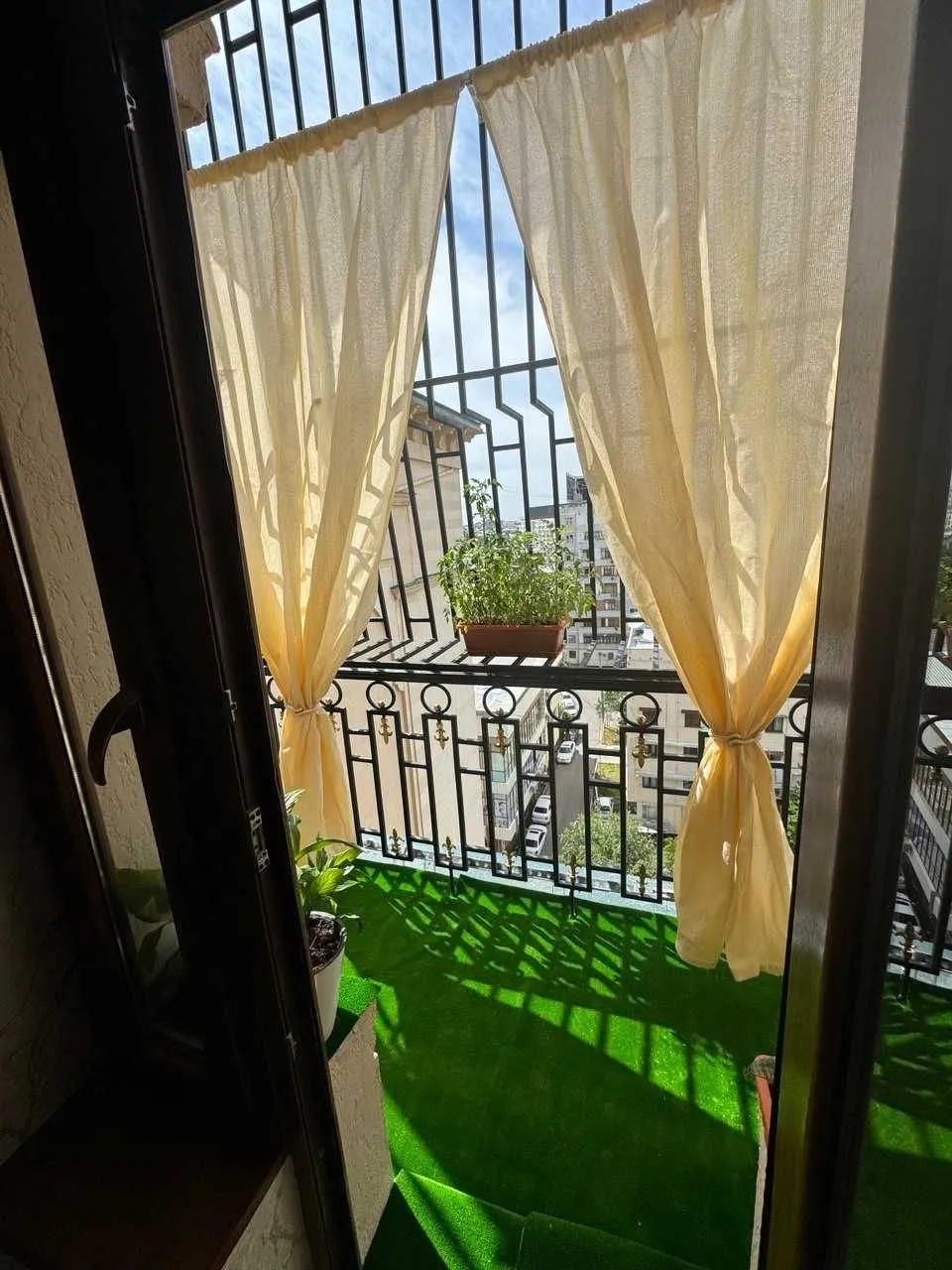 145 m², 4-xonali kvartira, 8/8