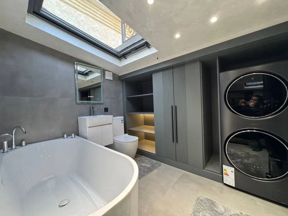 250 м², многокомнатная квартира, 10/11