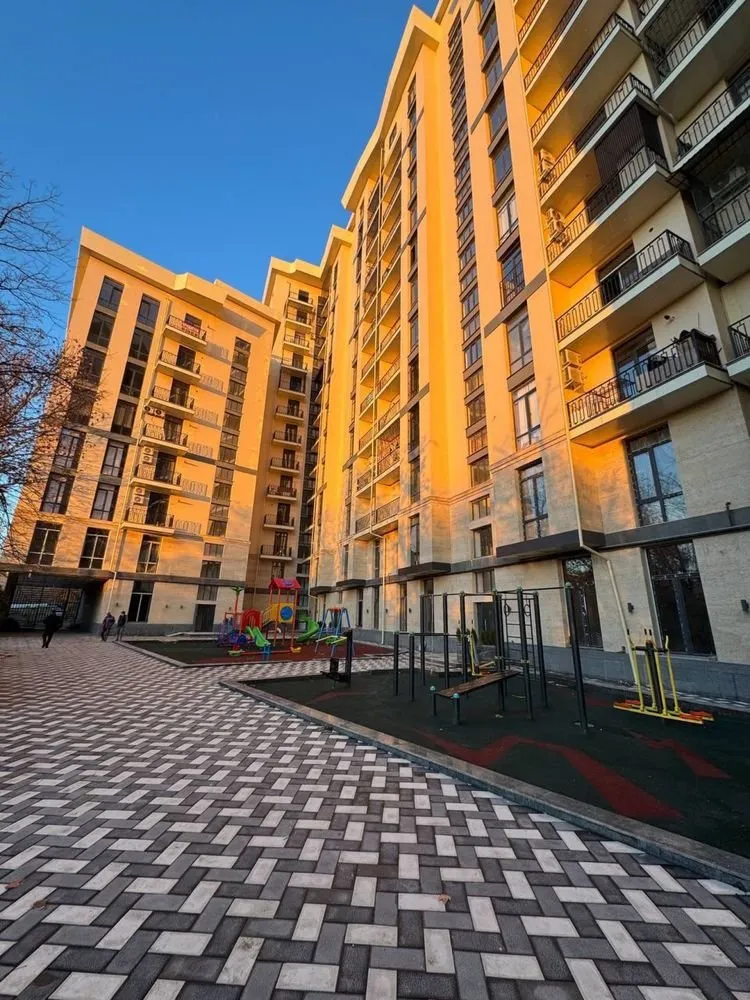 110 м², 4-комн. квартира, 14/14