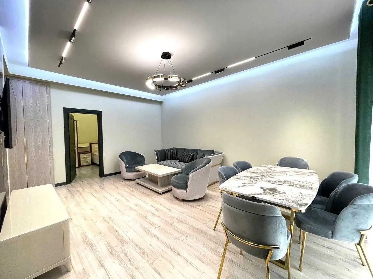 60 м², 2-комн. квартира, 4/8