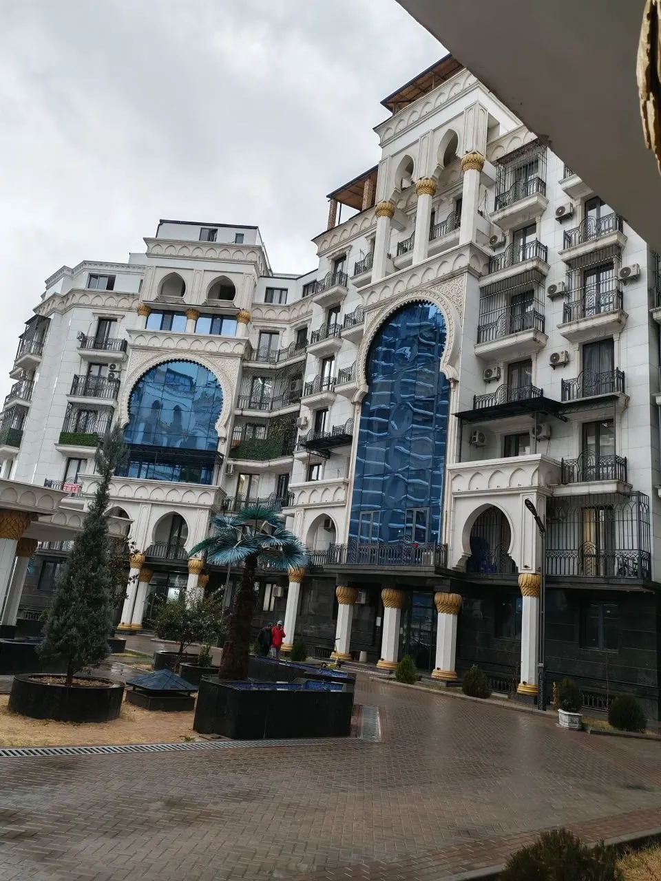 102 m², 4-xonali kvartira, 4/10