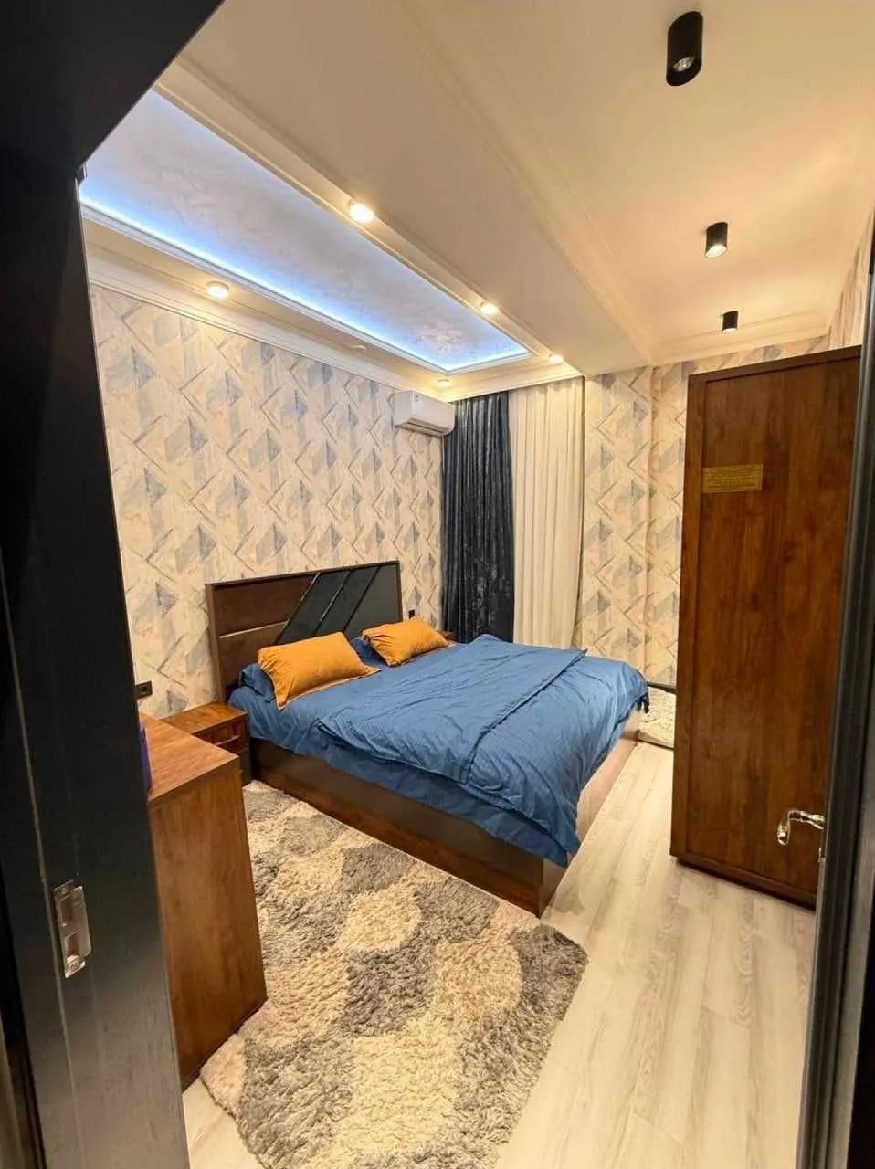 95 м², 3-комн. квартира, 1/10