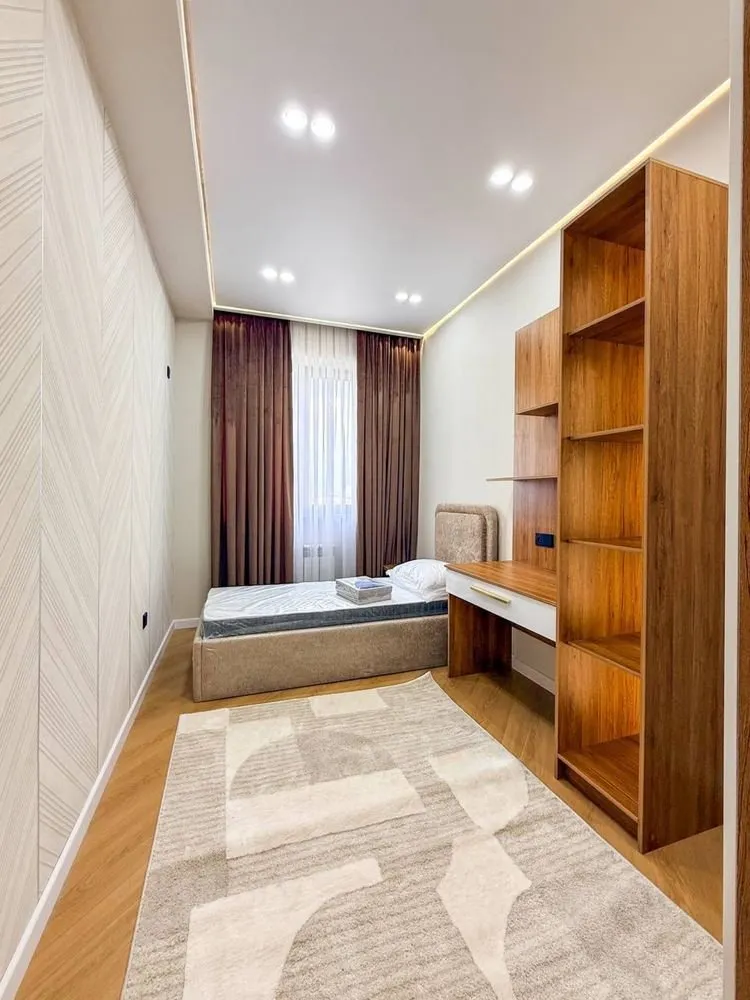 72 м², 4-комн. квартира, 5/9
