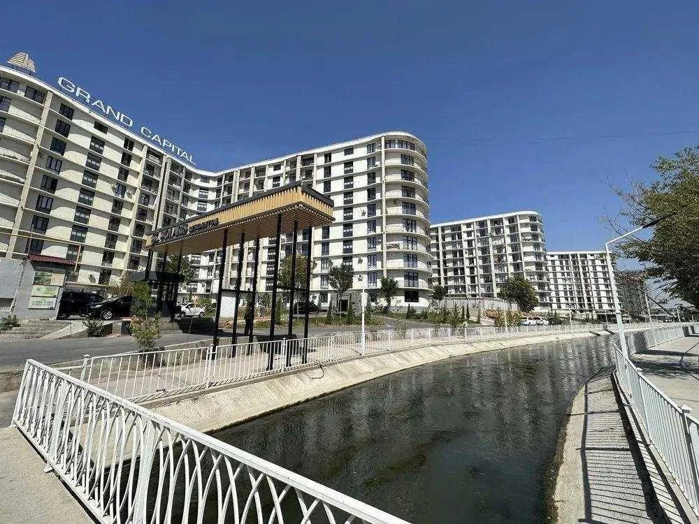 140 м², 4-комн. квартира, 1/10