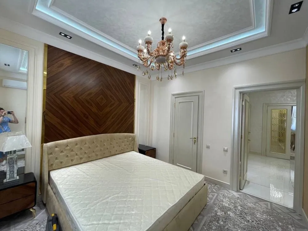 175 m², 5-xonali kvartira, 7/8