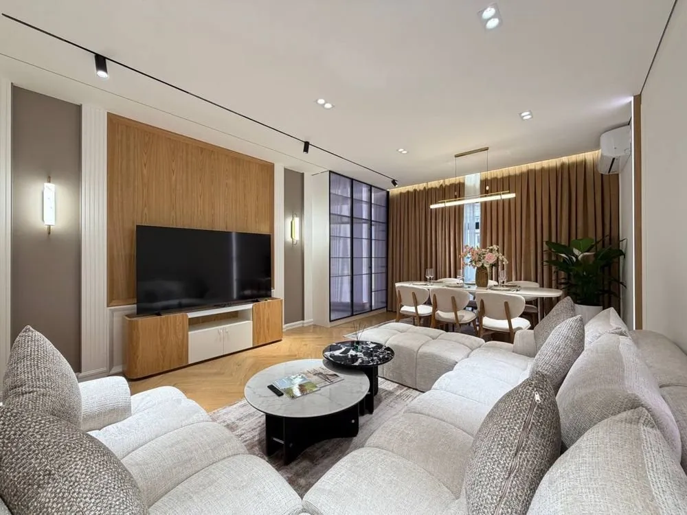 135 m², 4-xonali kvartira, 7/9