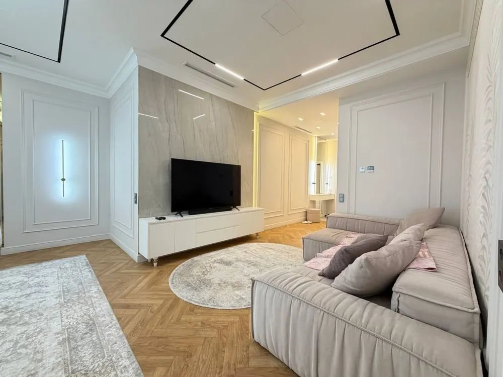 104 м², 3-комн. квартира, 8/10