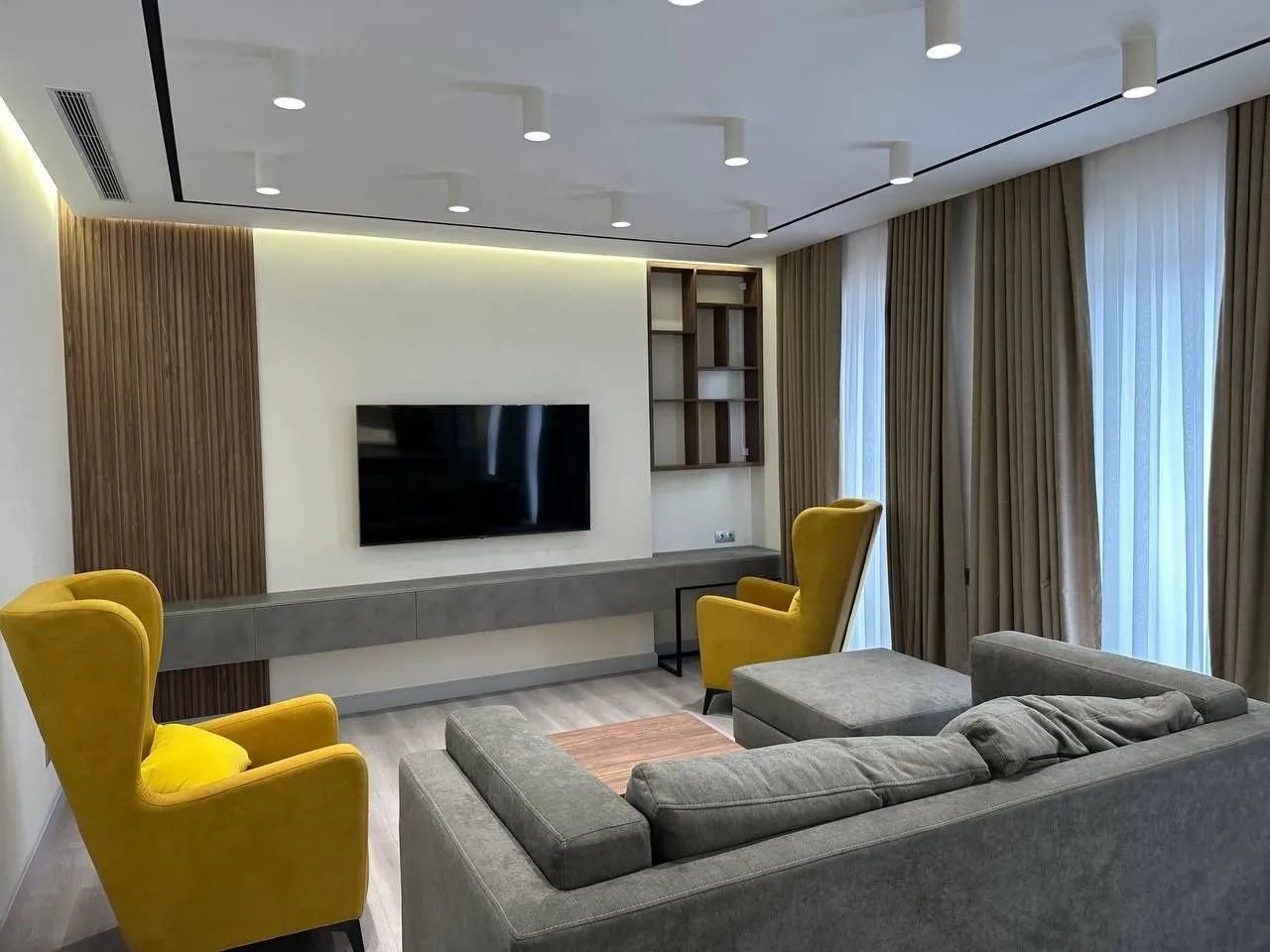 105 м², 3-комн. квартира, 8/10