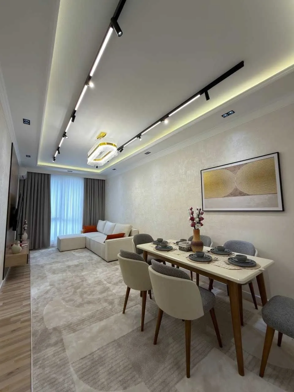 100 м², 3-комн. квартира, 10/12