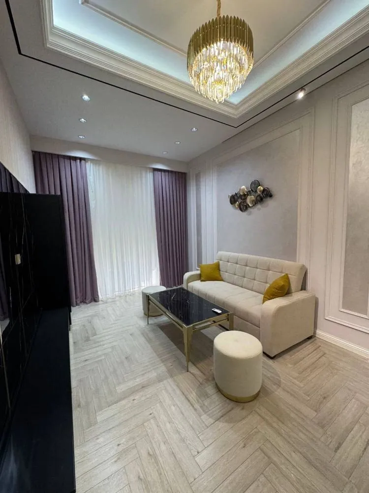 85 м², 3-комн. квартира, 2/10