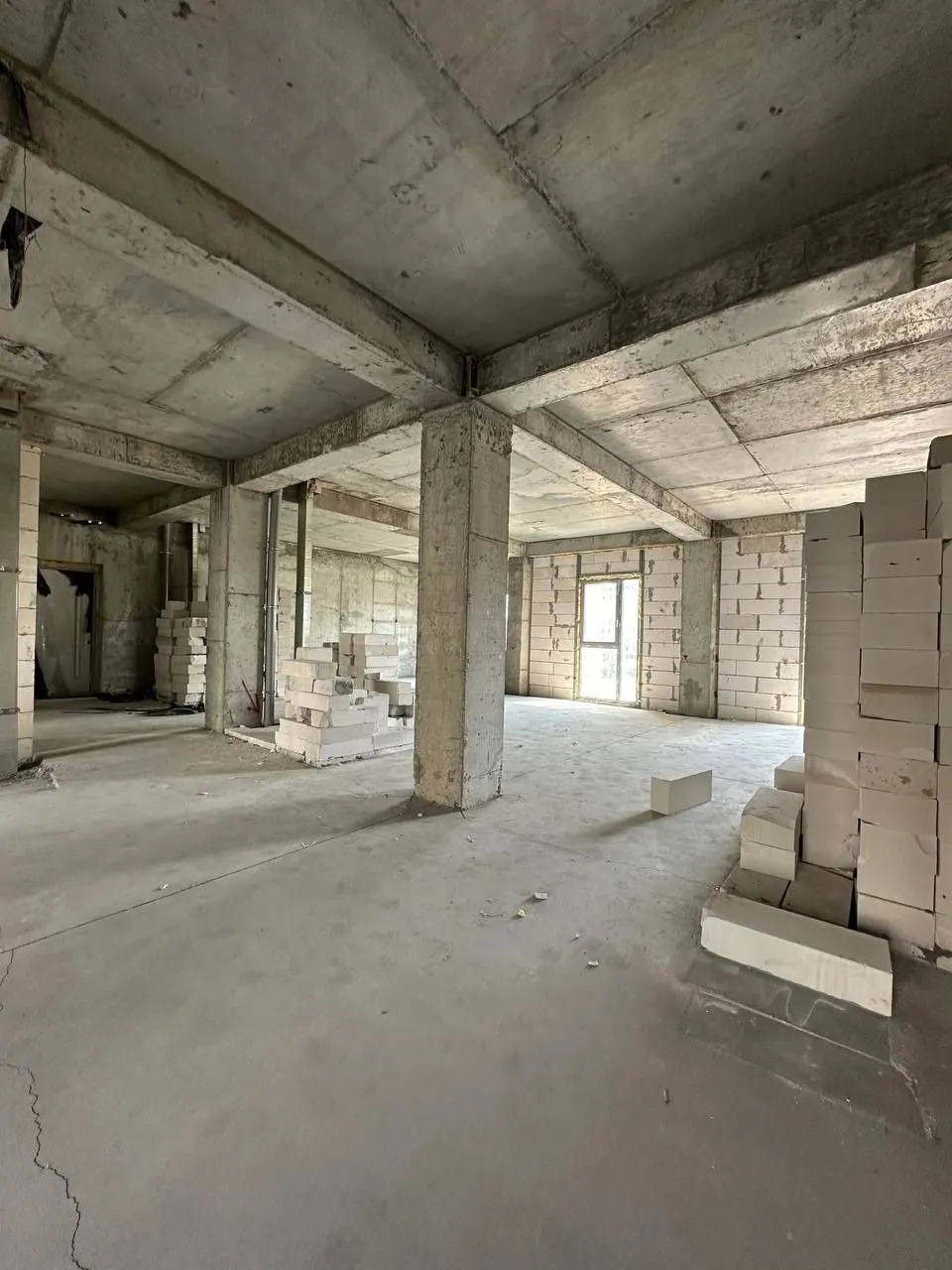 138 m², 5-xonali kvartira, 3/10