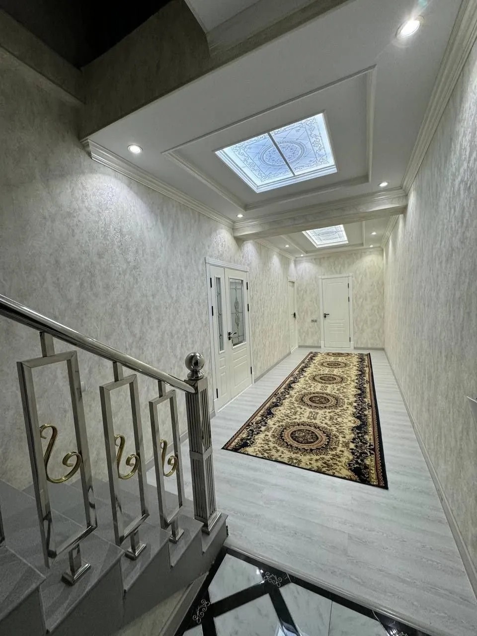 140 м², 5-комн. квартира, 8/8