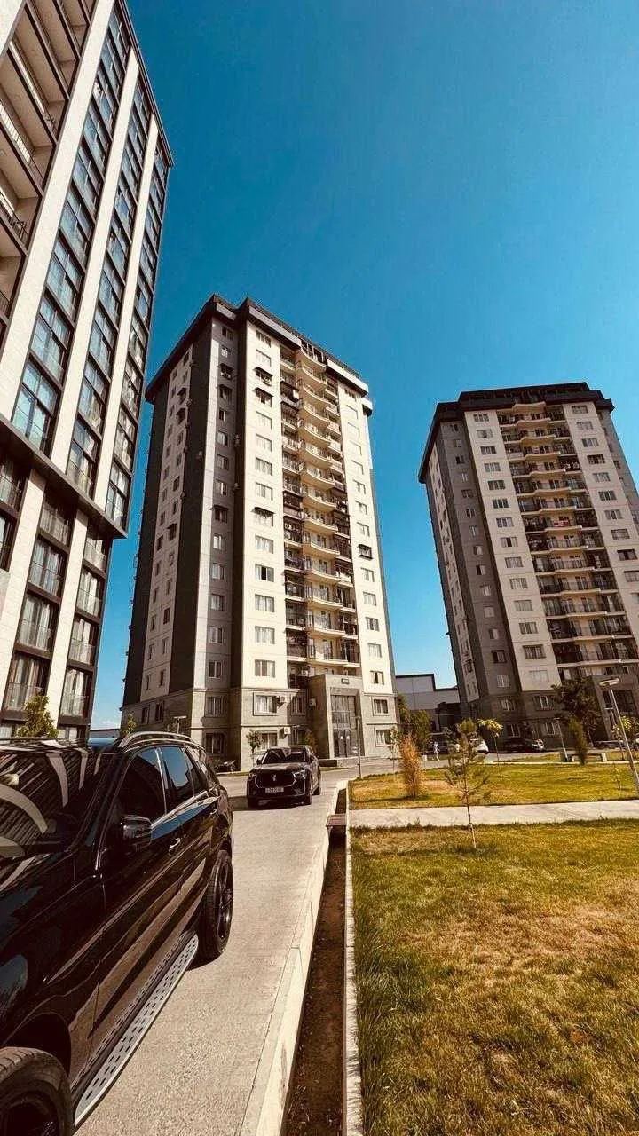 83 m², 3-xonali kvartira, 10/16