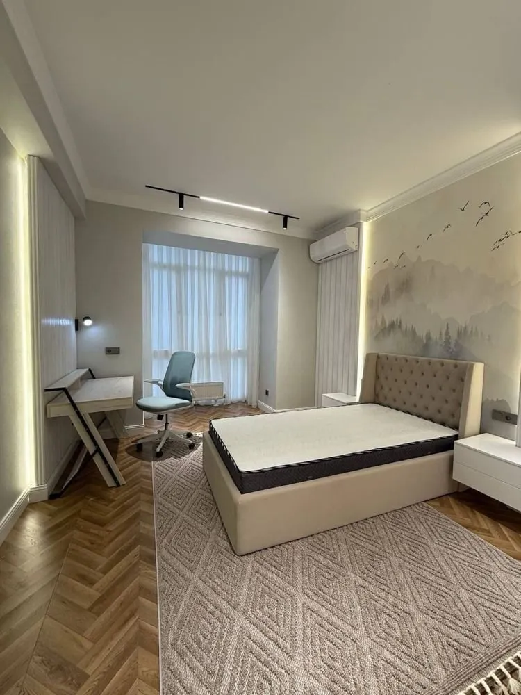 93 м², 3-комн. квартира, 6/8