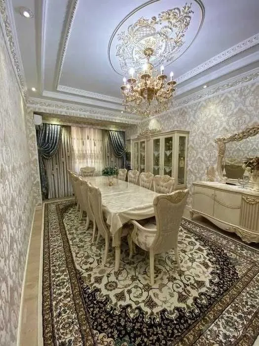 192 м², многокомнатная квартира, 1/5