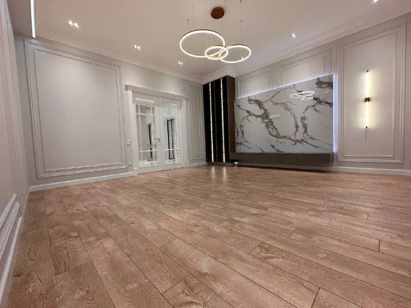 140 м², 3-комн. квартира, 4/8