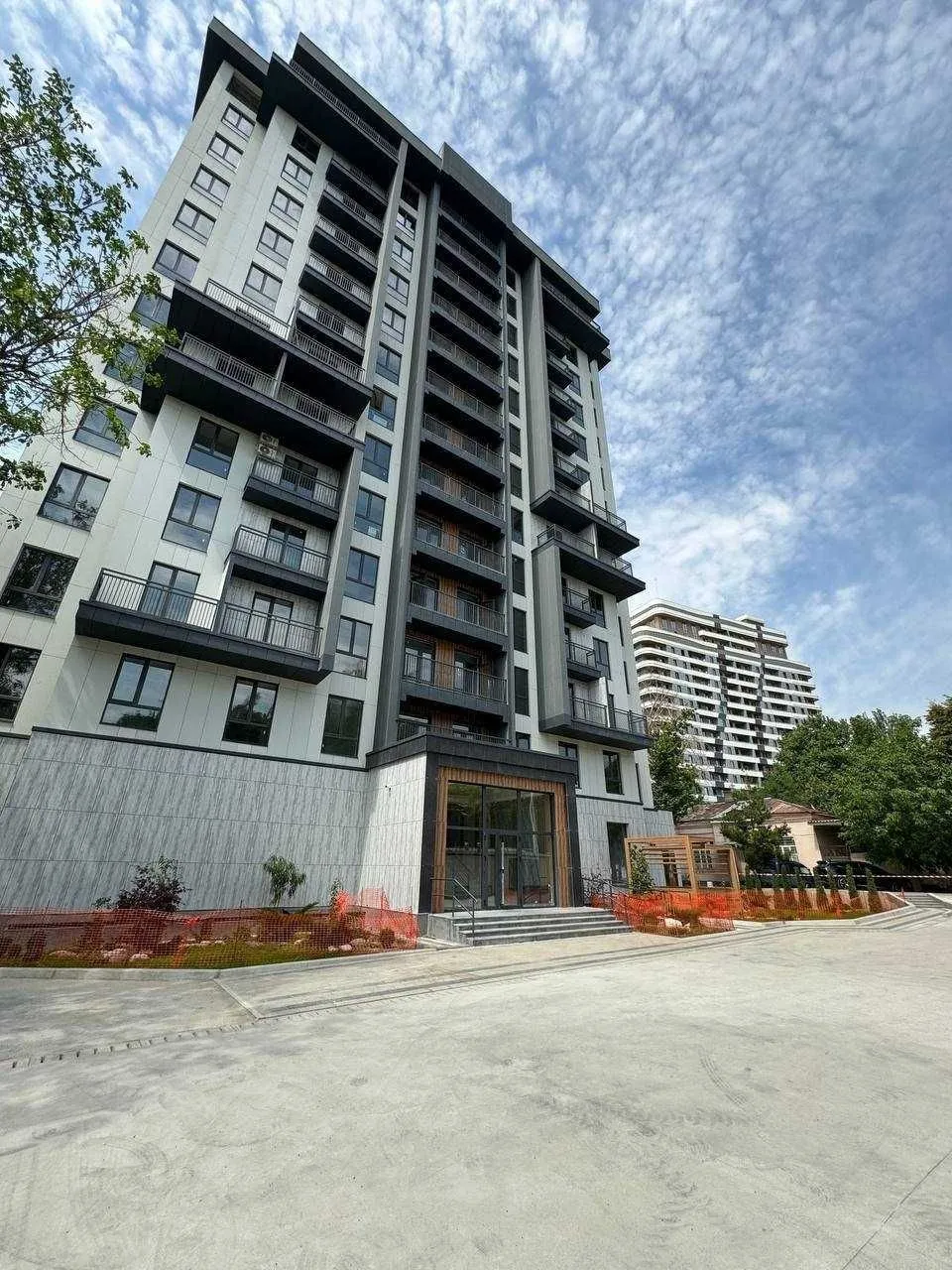 83 m², 3-xonali kvartira, 2/14