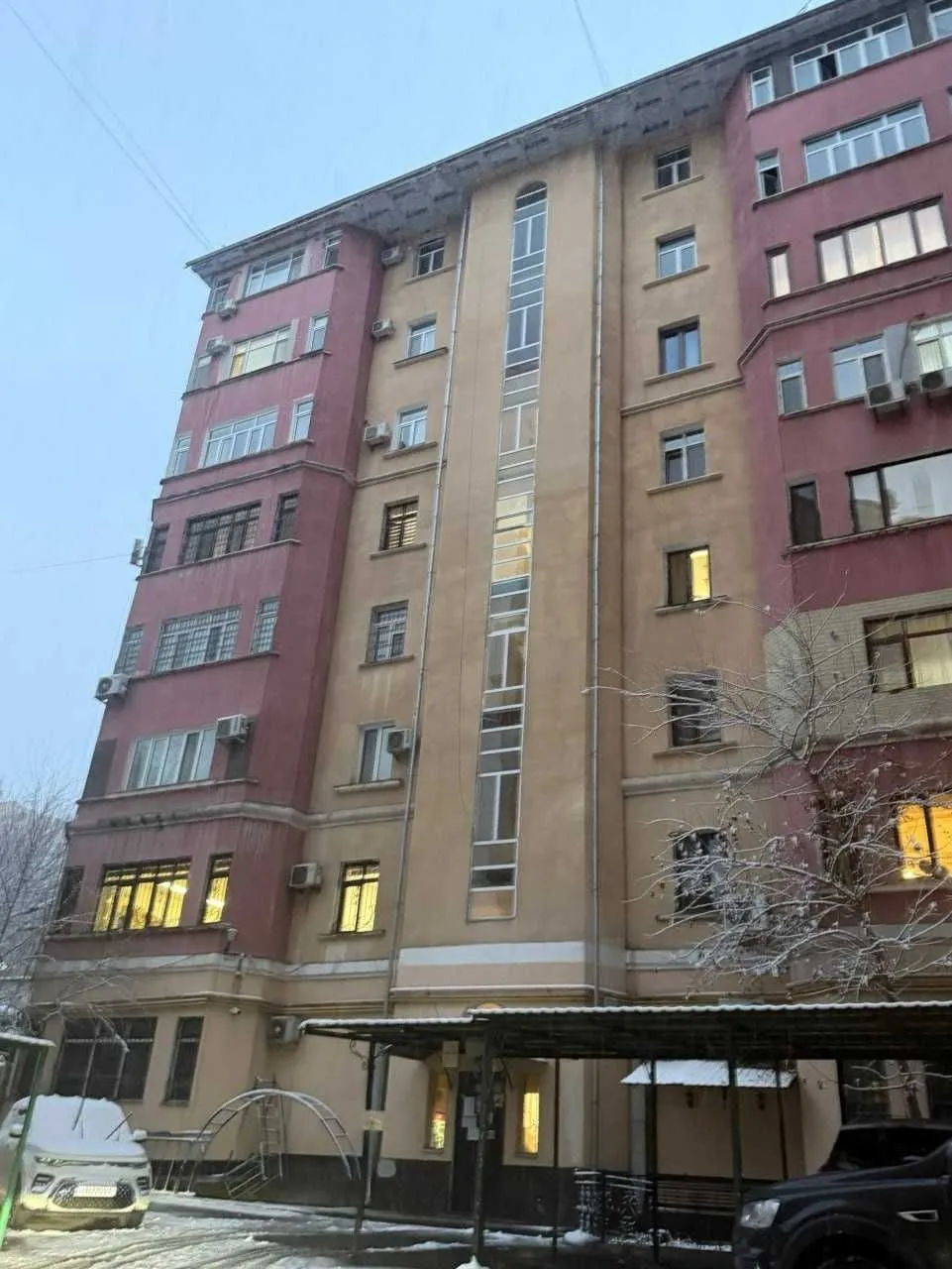 270 м², многокомнатная квартира, 7/8