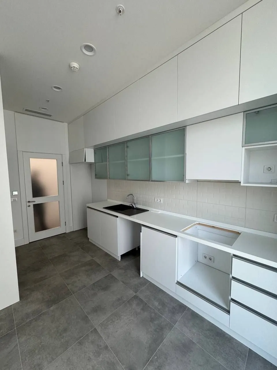 112 м², 3-комн. квартира, 14/51