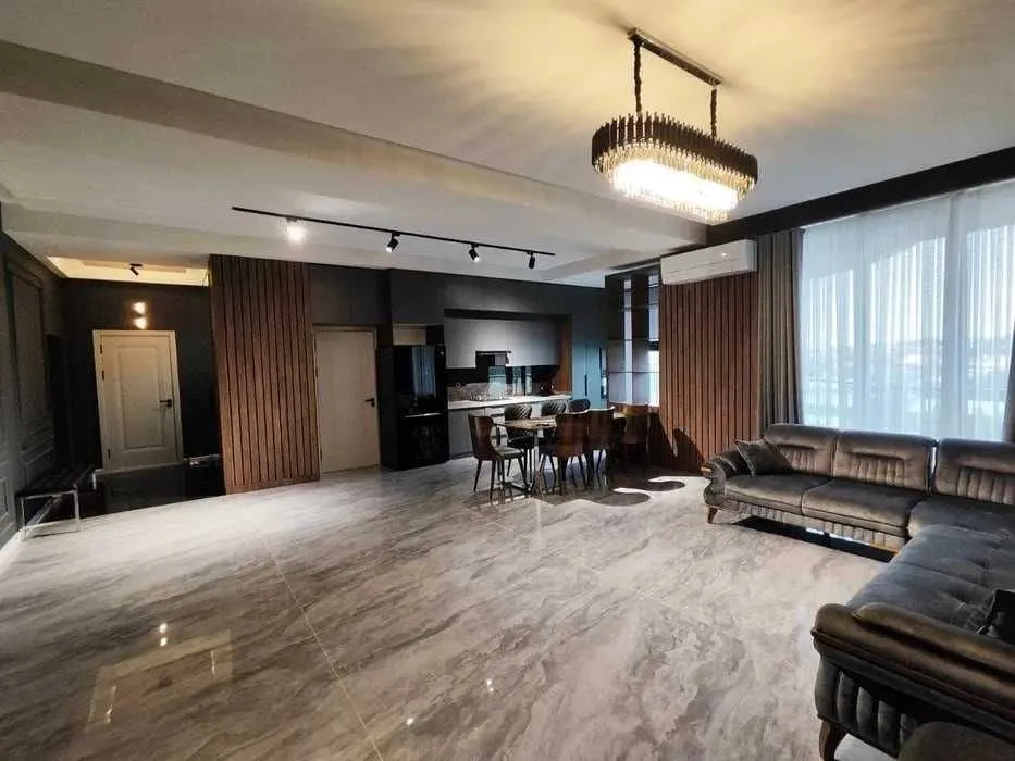 120 м², 3-комн. квартира, 5/12