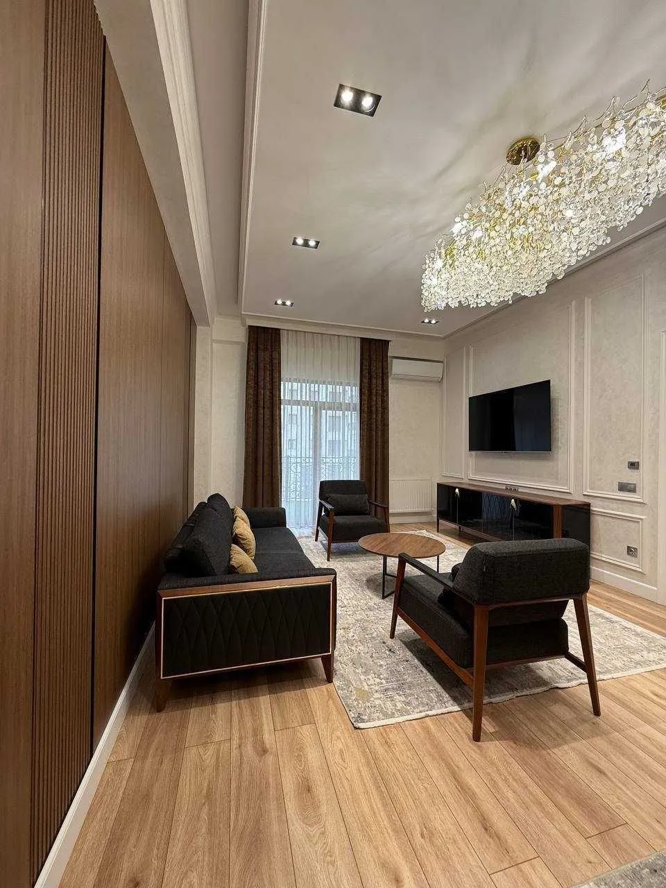 100 м², 3-комн. квартира, 3/7