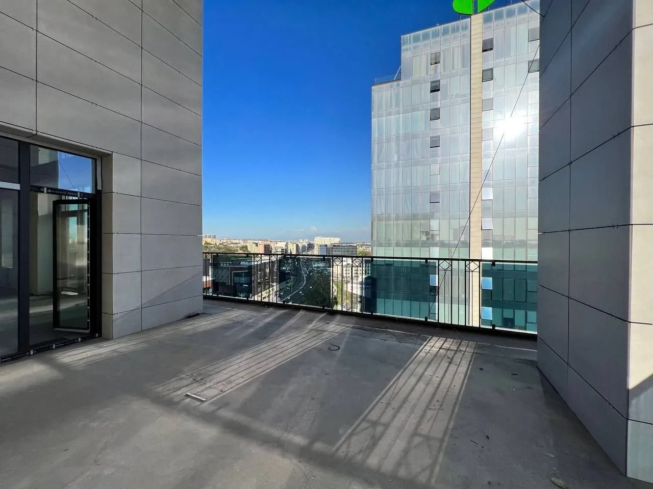 250 m², 5-xonali kvartira, 11/11