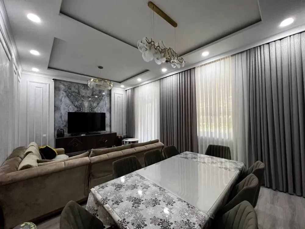 185 м², 5-комн. квартира, 1/9