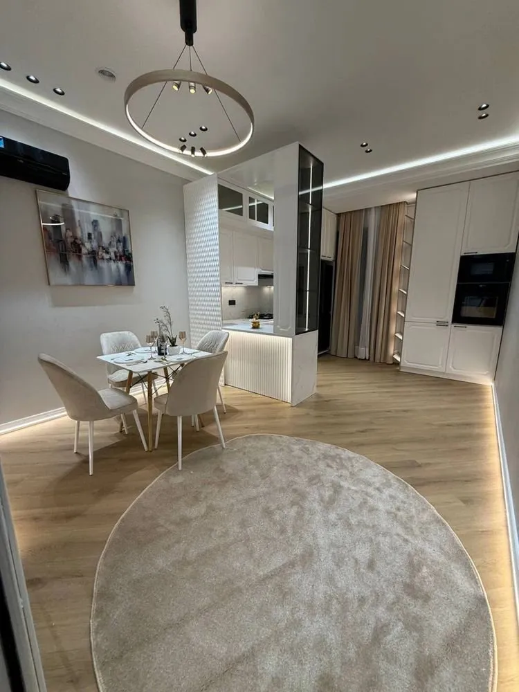 115 м², 4-комн. квартира, 2/10