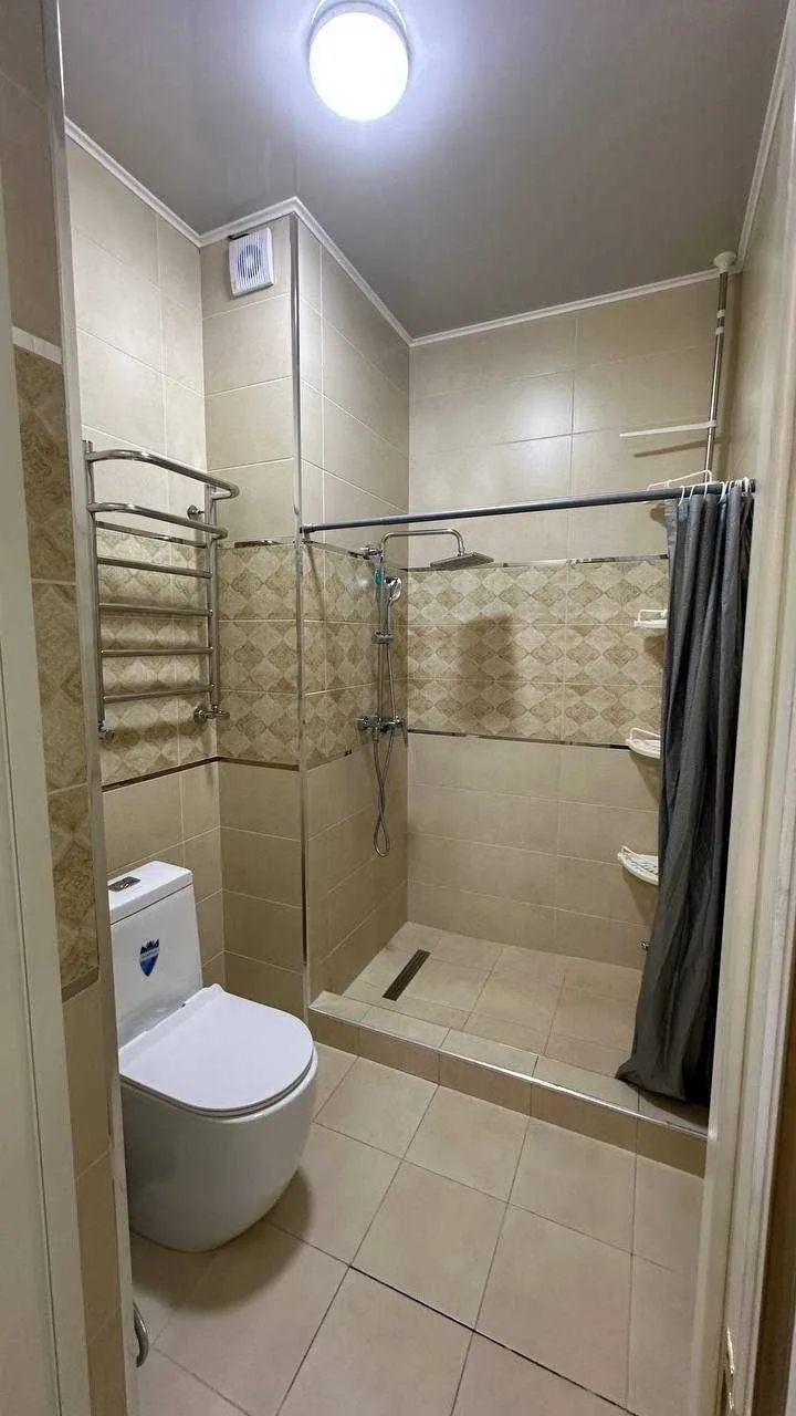 100 м², 3-комн. квартира, 8/10