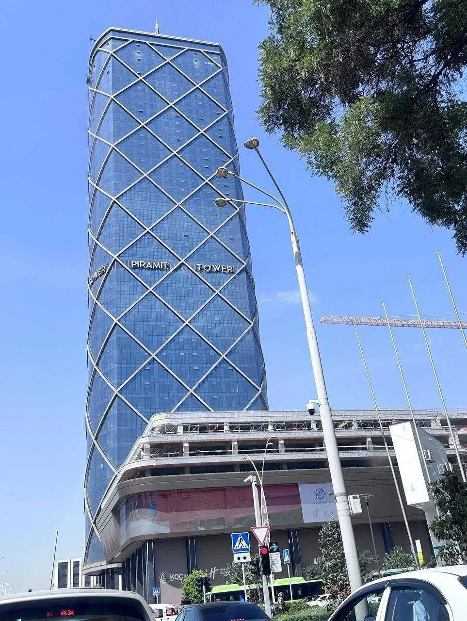 101 m², 3-xonali kvartira, 41/48