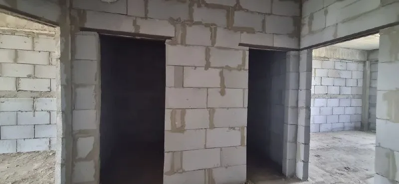 110 m², 4-xonali kvartira, 6/9