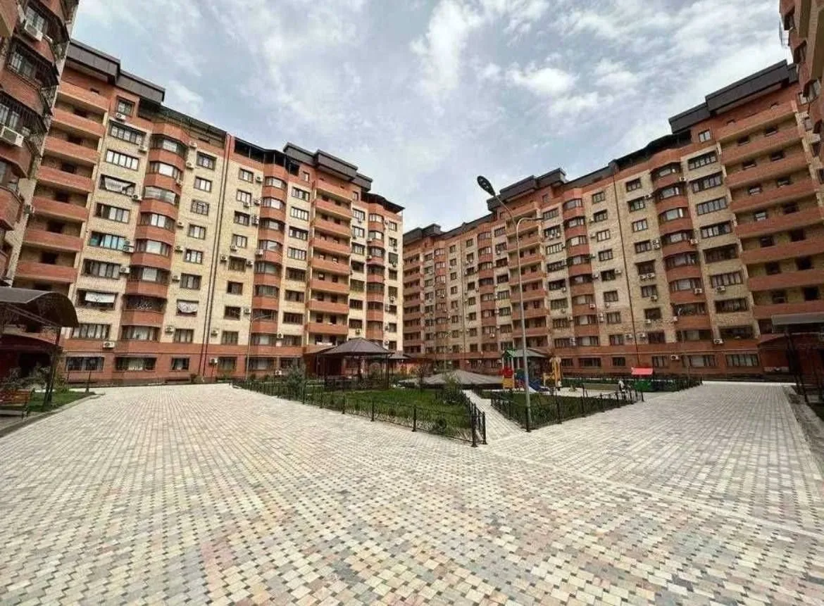 141 м², 5-комн. квартира, 7/10