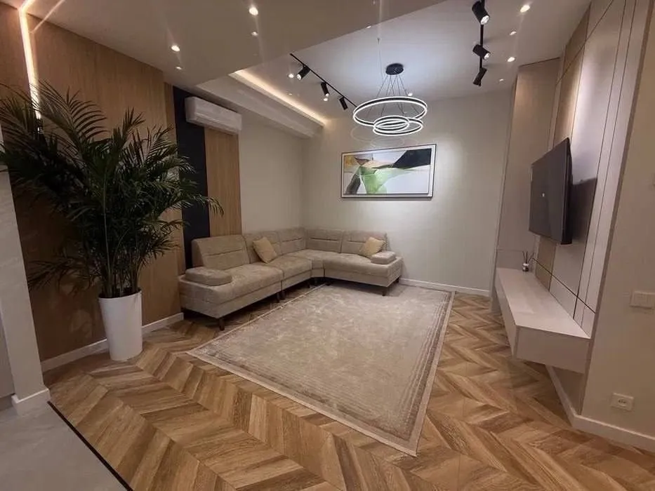 60 m², 2-xonali kvartira, 8/14