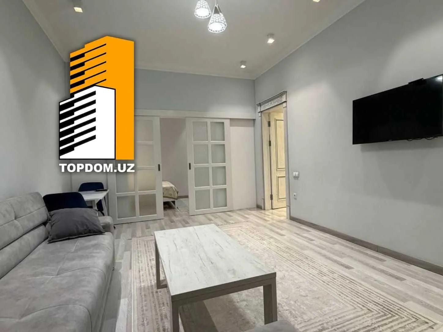 100 м², 3-комн. квартира, 4/10