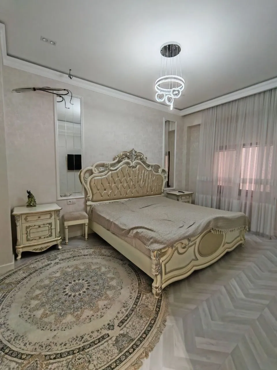 150 м², 4-комн. квартира, 8/9