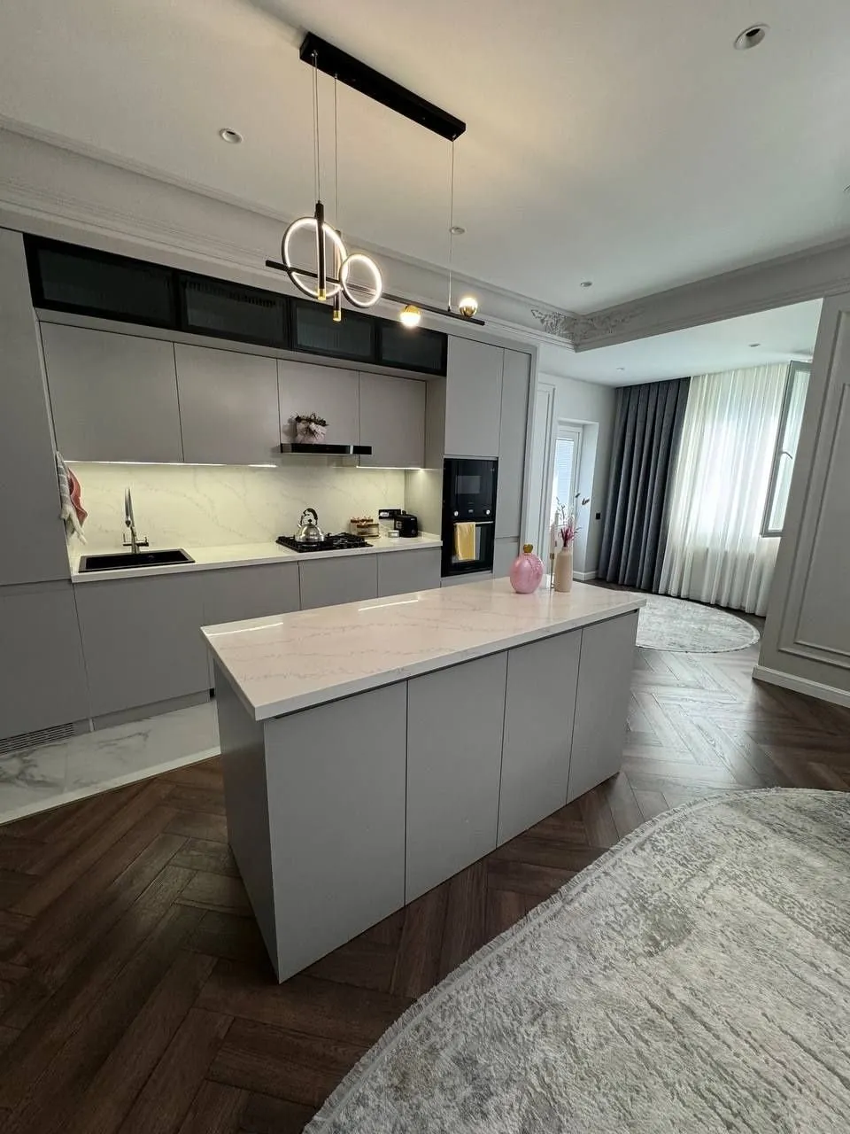 136 м², 3-комн. квартира, 4/8