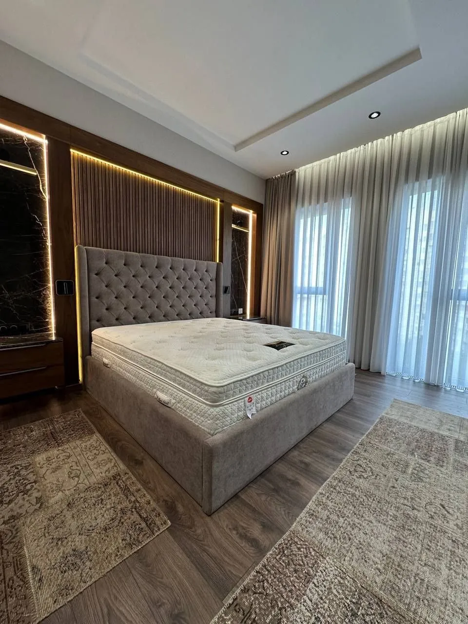 90 м², 2-комн. квартира, 5/9