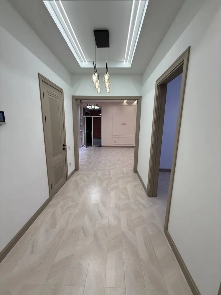 85 м², 3-комн. квартира, 2/5