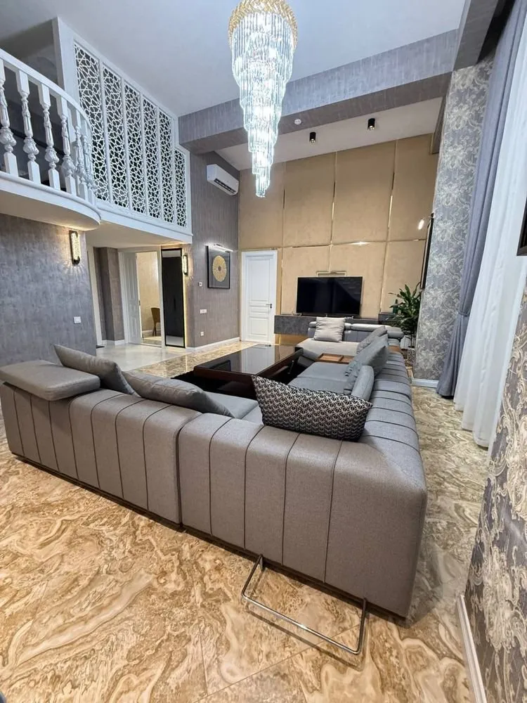 150 м², 5-комн. квартира, 7/7