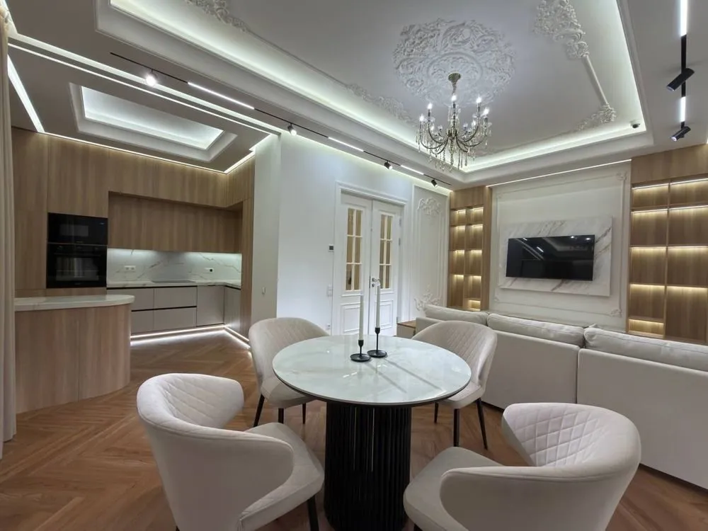 97 m², 3-xonali kvartira, 4/7