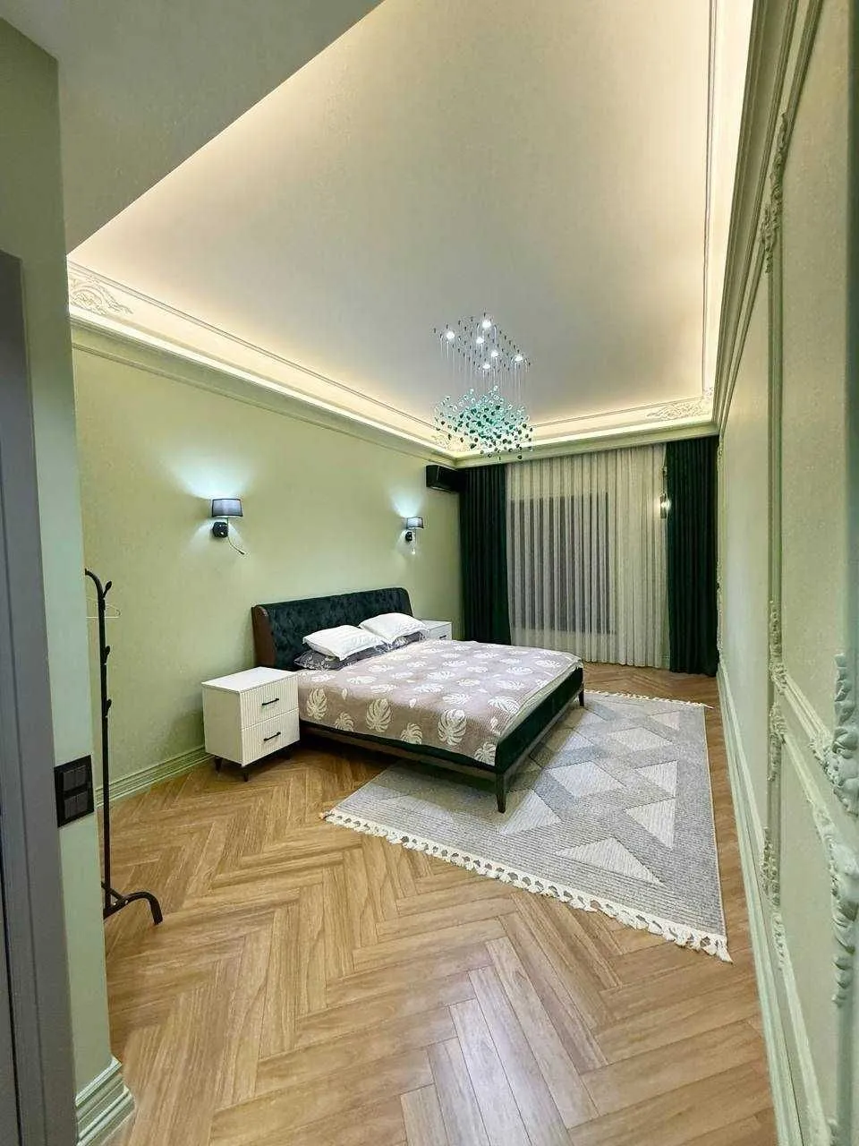 100 м², 3-комн. квартира, 5/10