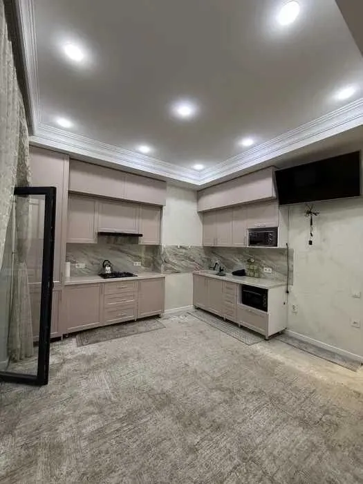 160 м², многокомнатная квартира, 9/10
