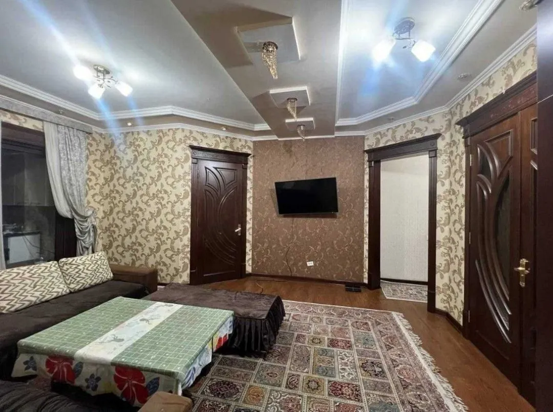 107 м², 4-комн. квартира, 3/6