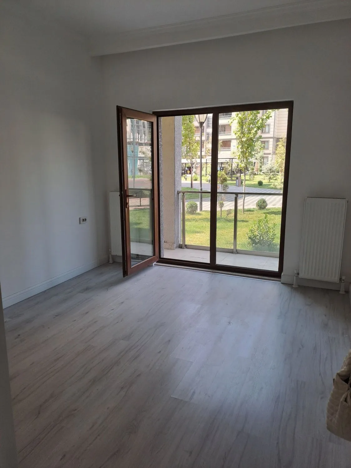 70 м², 2-комн. квартира, 1/9