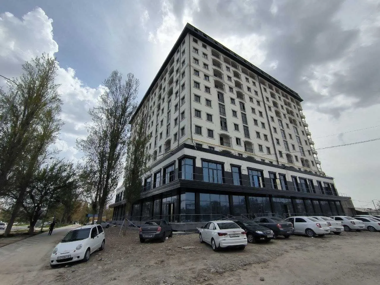 100 м², 3-комн. квартира, 9/12