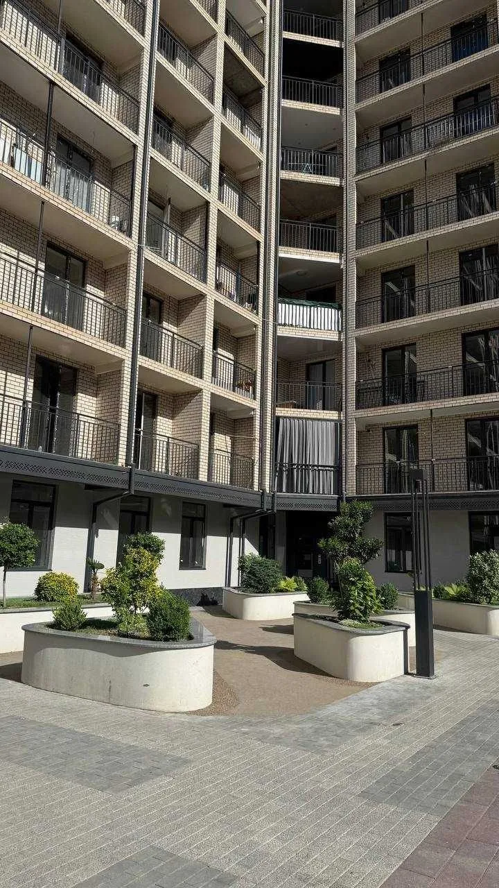 83 m², 2-xonali kvartira, 6/9
